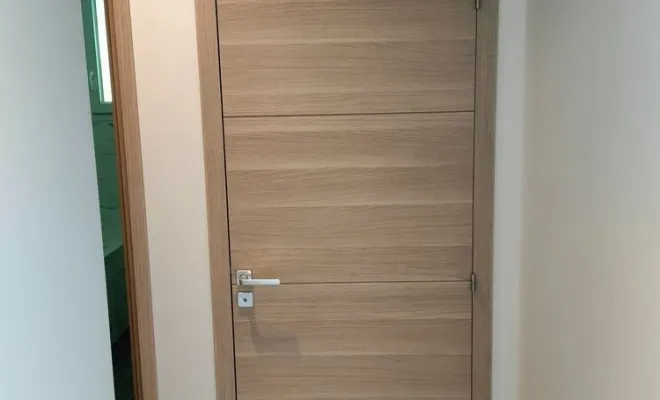 Installation de porte intérieure dans une maison rénovée à Saint-Quentin-sur-Isère, Saint-Quentin-sur-Isère, SBMA Menuiserie Agencement